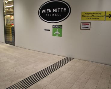 OBCHODNÉ CENTRUM WIEN MITTE THE MALL, RAKÚSKO